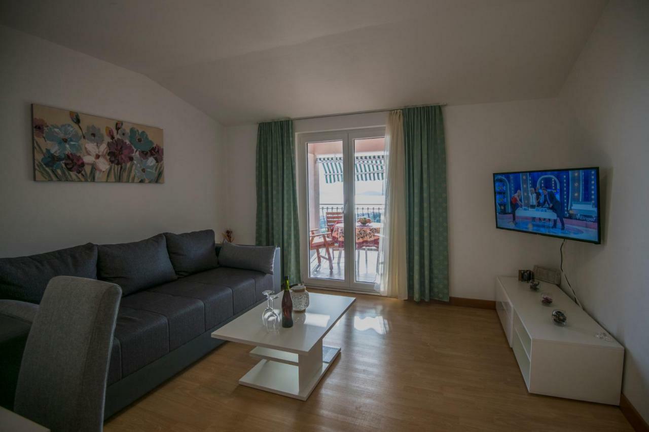 Katarina Apartmani Podstrana Eksteriør billede